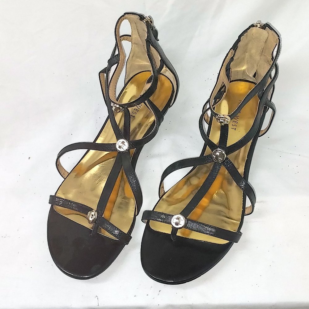 Nine West "Megawatt" Thong Sandal Size 9